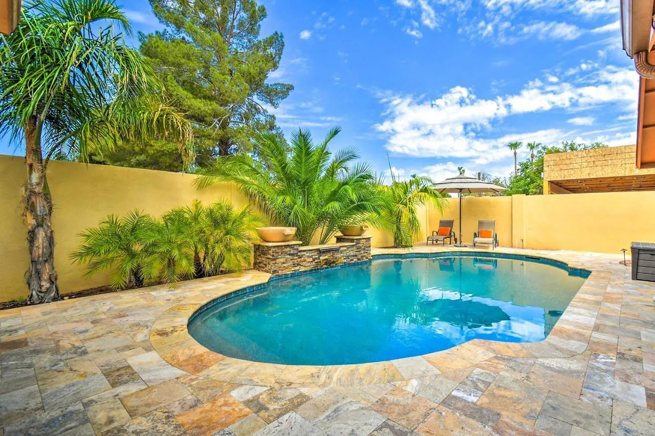Scottsdale Oasis With Private Pool And Hot Tub! Villa